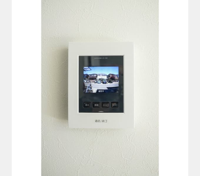 Room image 16