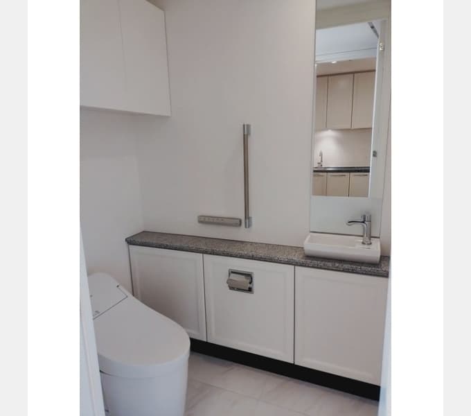 Room image 13