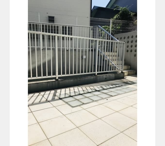 Room image 16