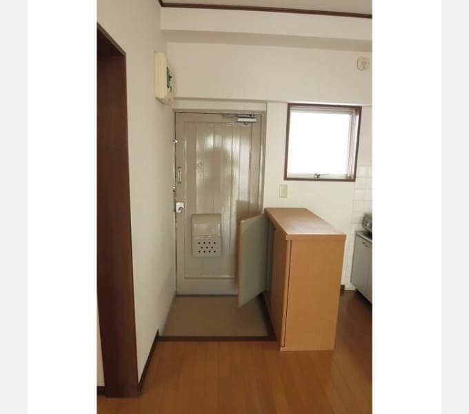 Room image 10