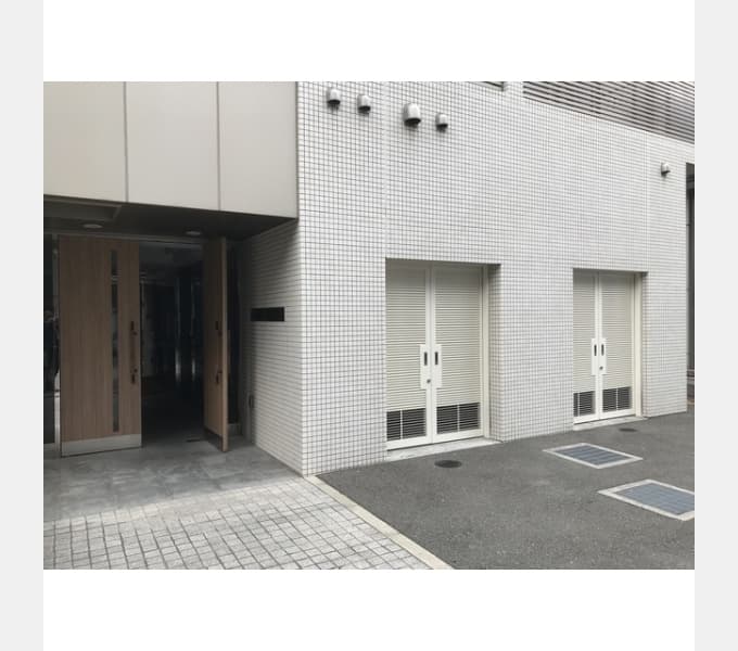 Room image 15