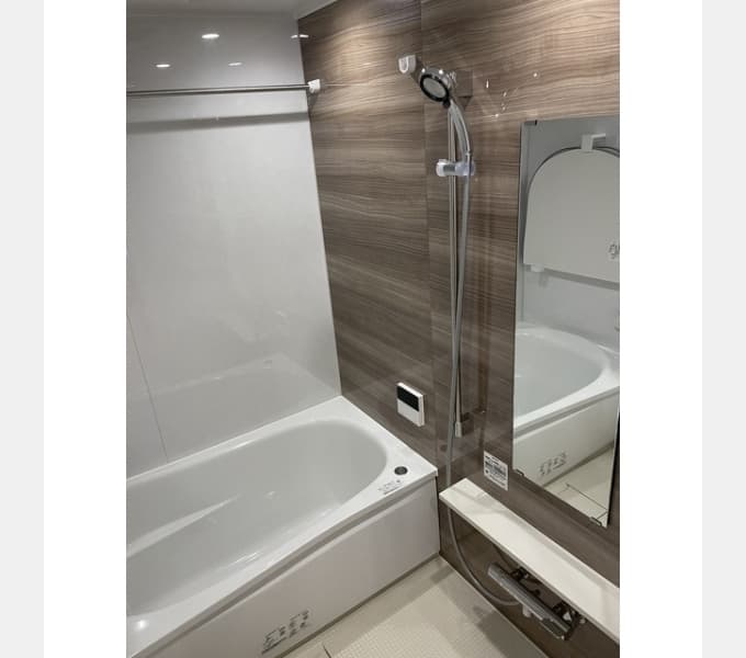 Room image 14
