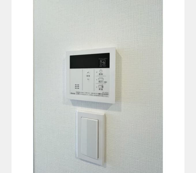 Room image 12
