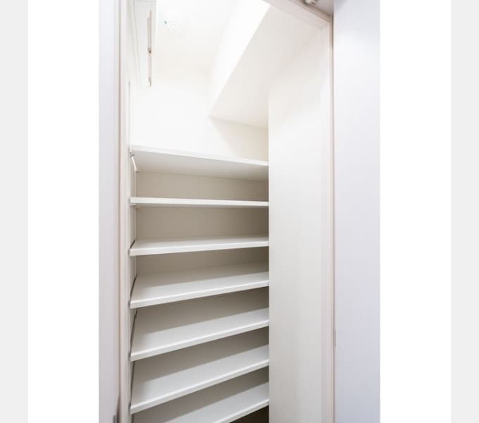 Room image 13