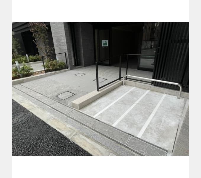 Room image 11