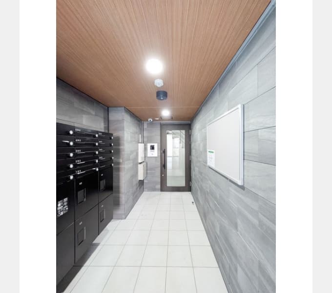 Room image 16