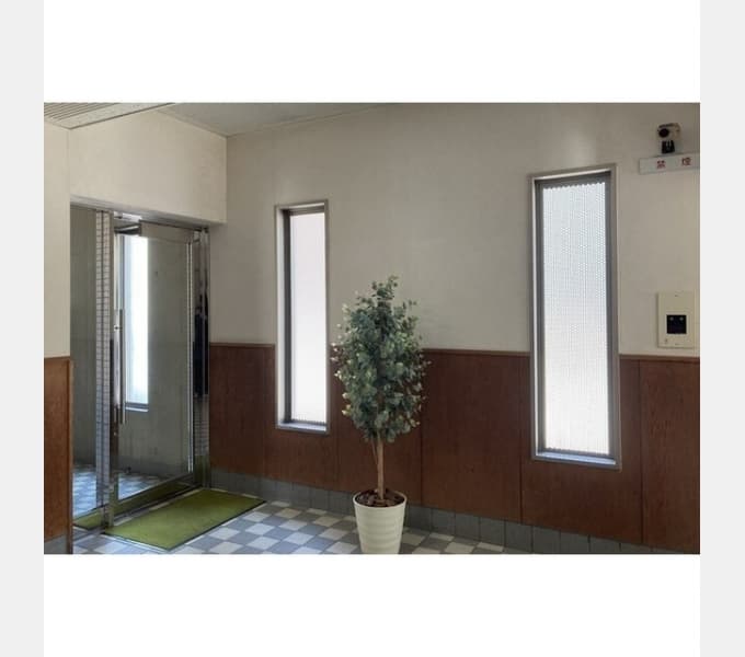 Room image 14