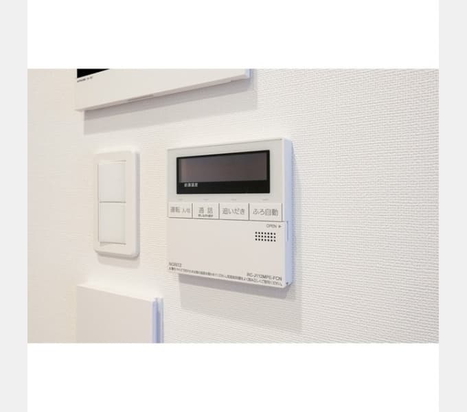 Room image 13