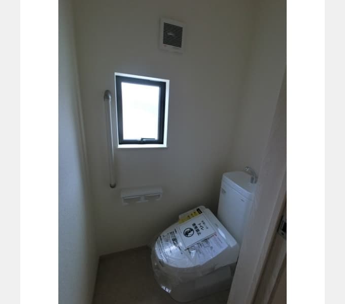 Room image 13