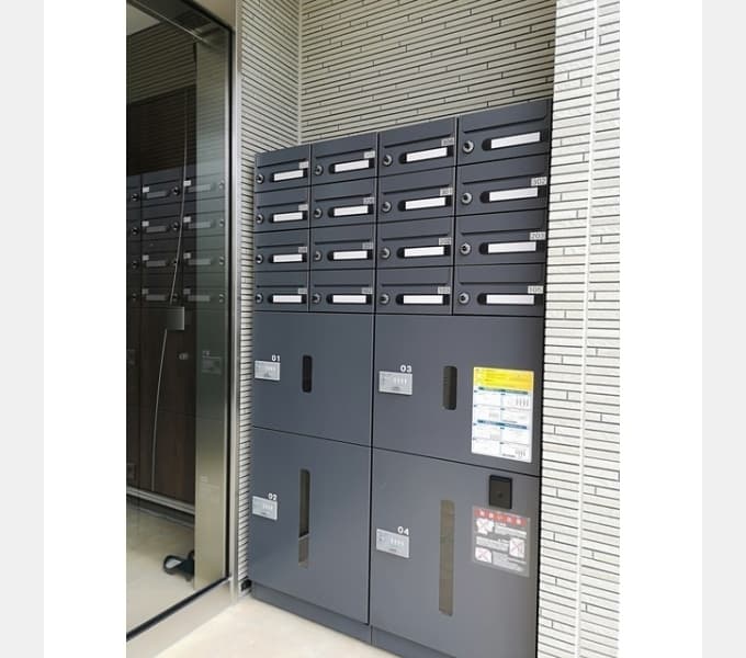 Room image 16