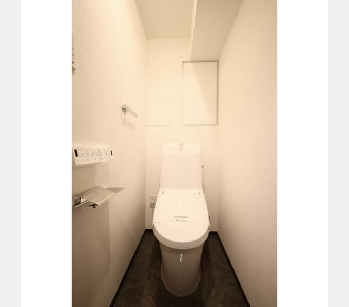 Room image 8