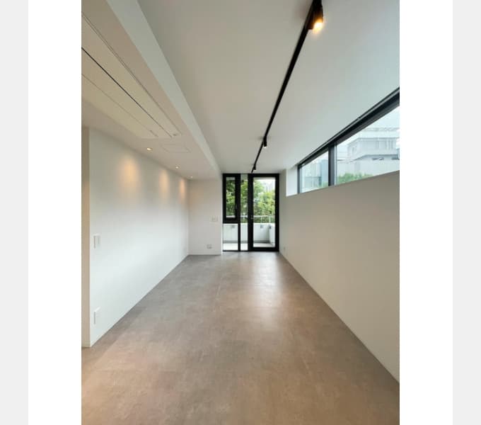Room image 16