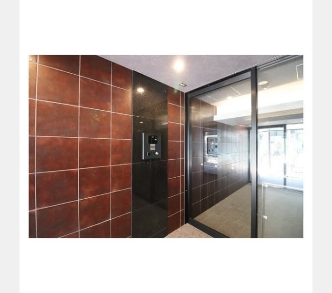 Room image 15