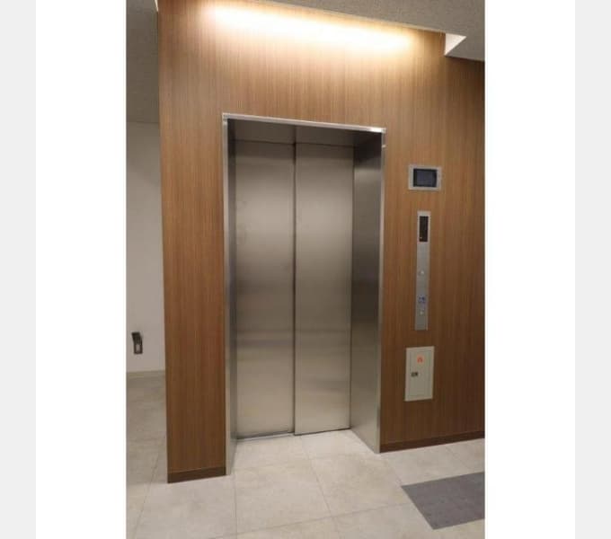 Room image 11