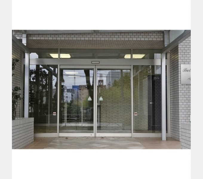 Room image 13