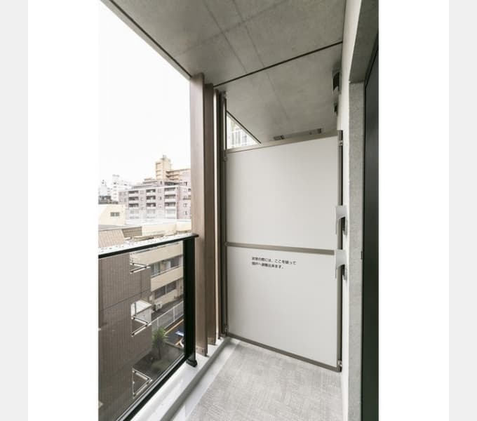 Room image 10