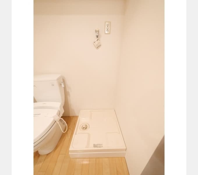 Room image 12