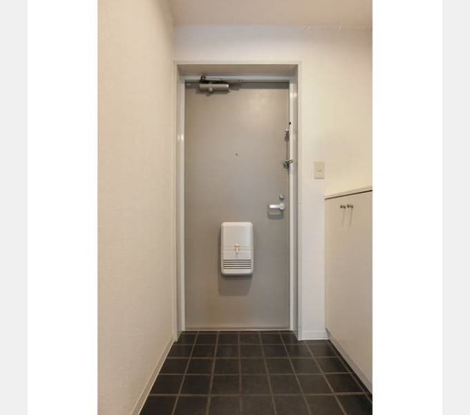 Room image 16