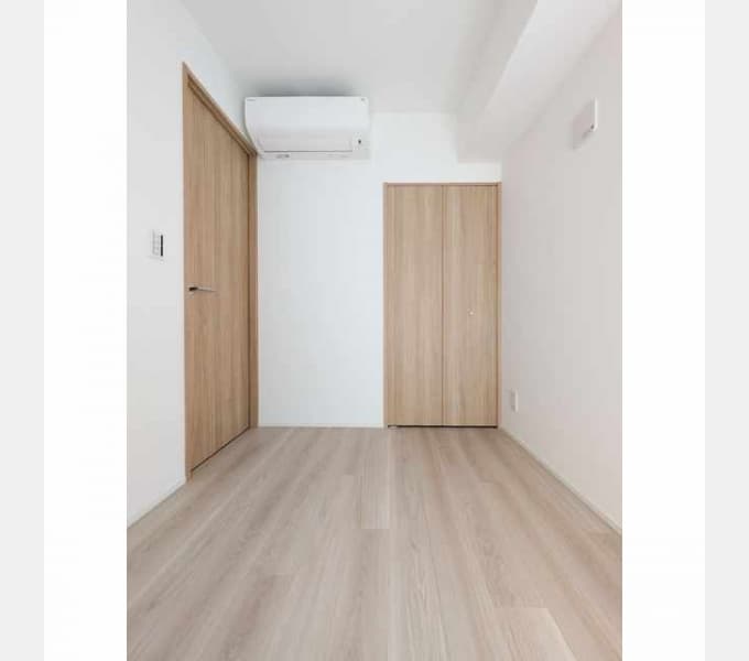 Room image 9