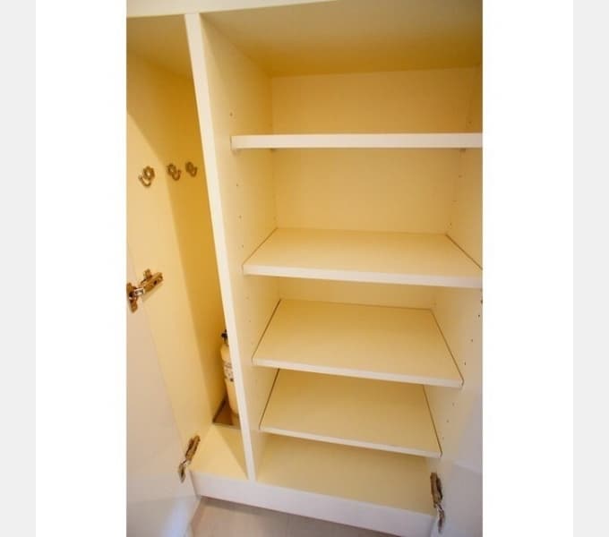 Room image 13