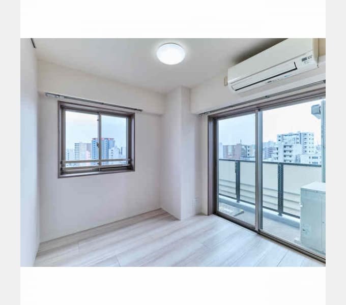 Room image 13