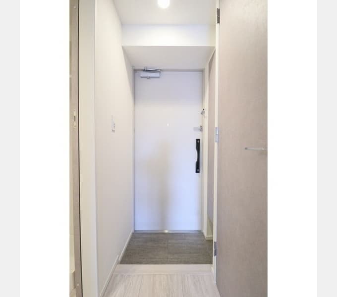 Room image 10
