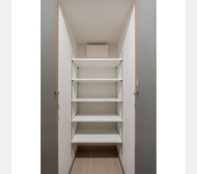 Room image 14