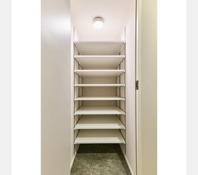 Room image 13