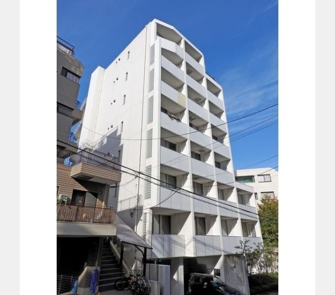 Main exterior of Casa del Sol Koishikawa