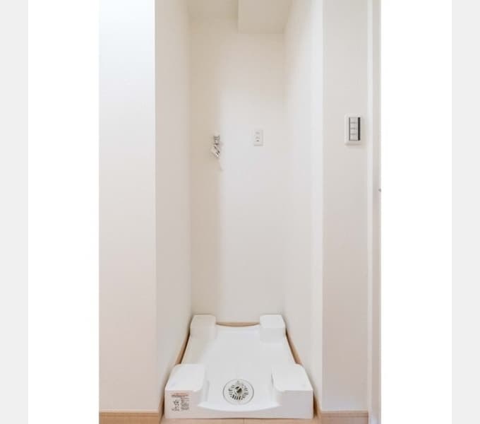 Room image 15