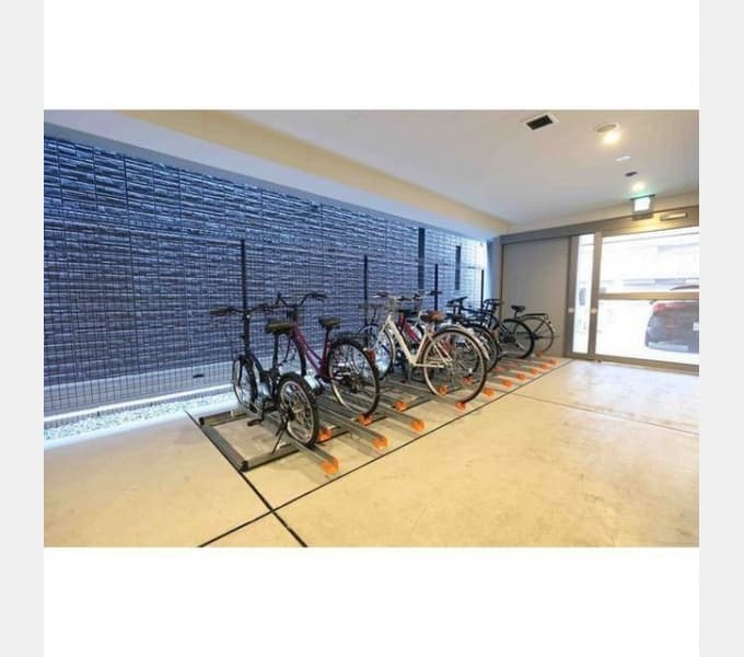 Room image 10