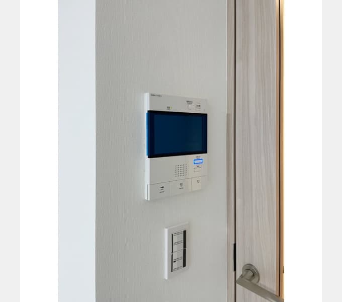 Room image 11