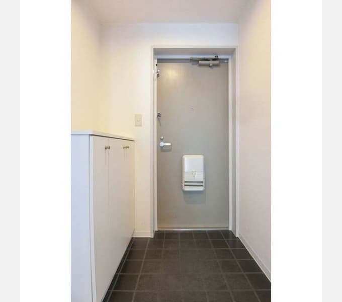Room image 16