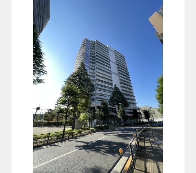 Main exterior of Park City Nakano The Tower Breeze