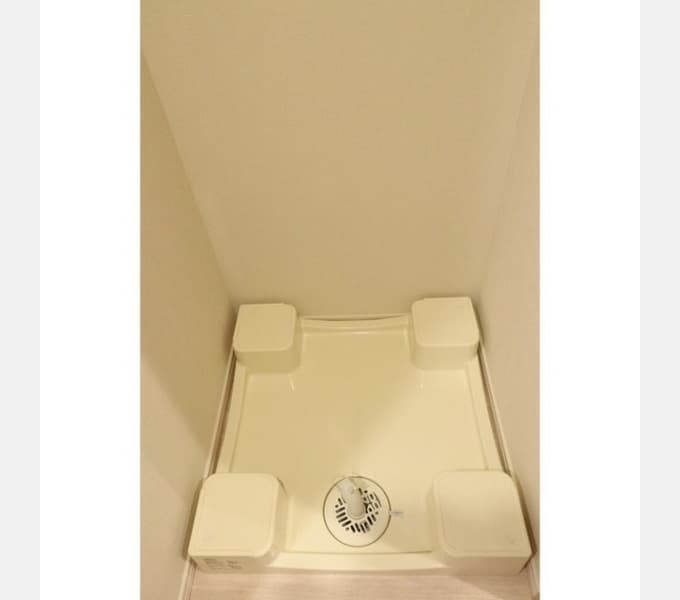 Room image 14