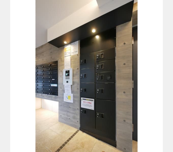 Room image 8