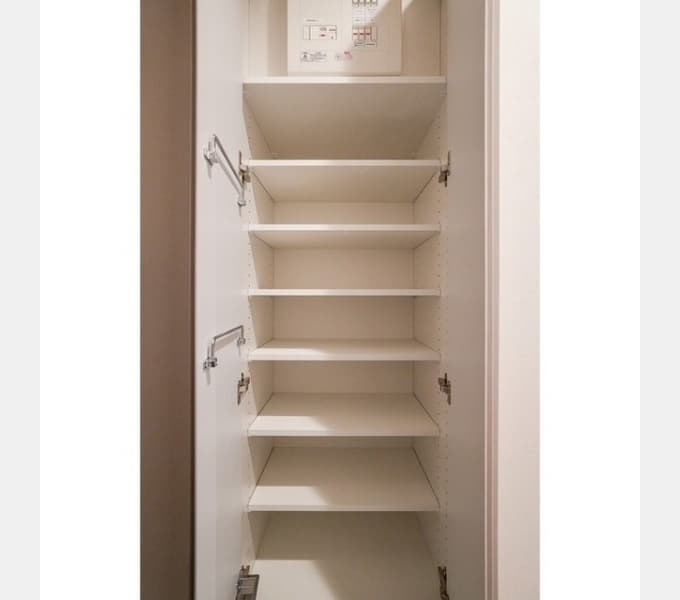 Room image 12
