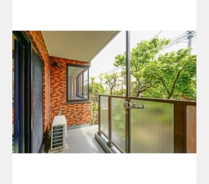 Room image 13