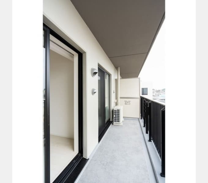 Room image 10