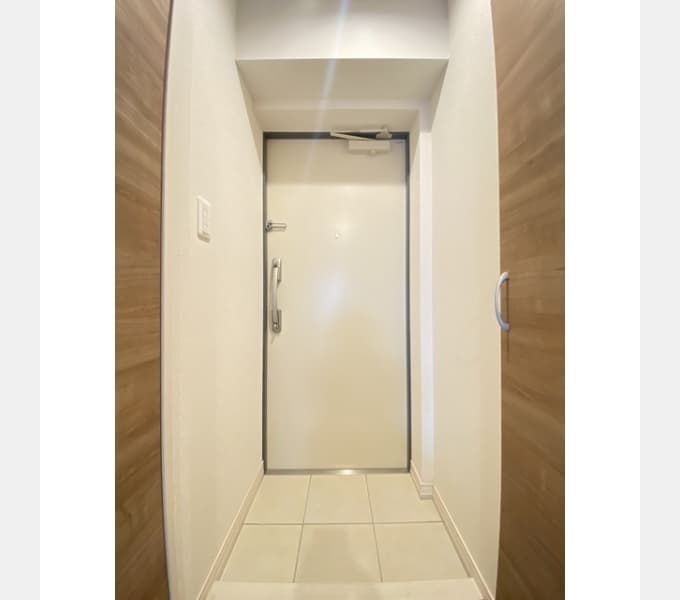 Room image 11