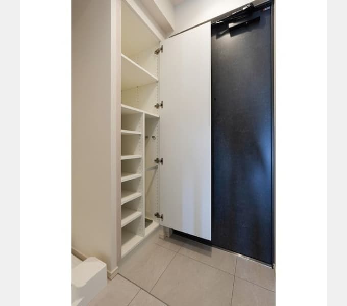 Room image 10