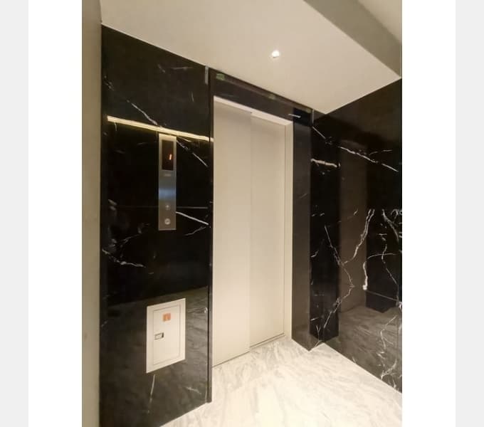 Room image 14