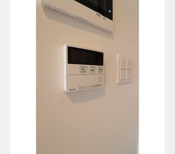 Room image 12