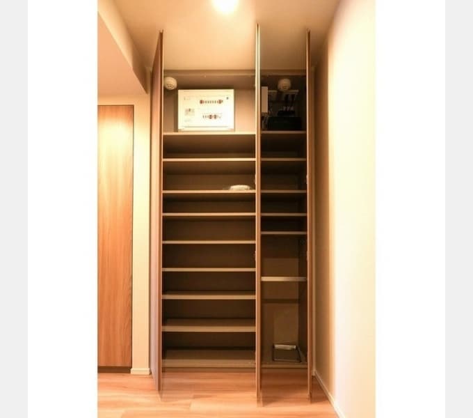 Room image 13