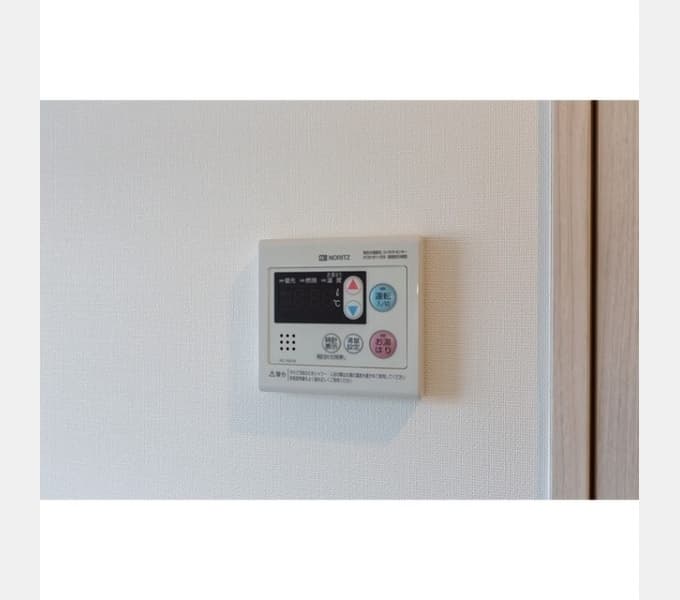Room image 12