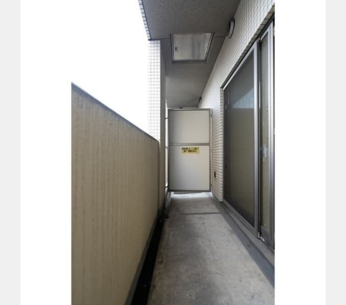 Room image 10