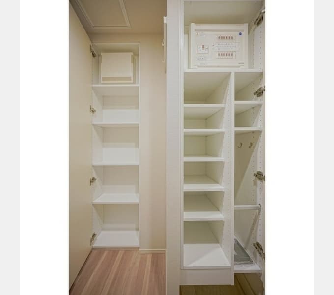 Room image 14