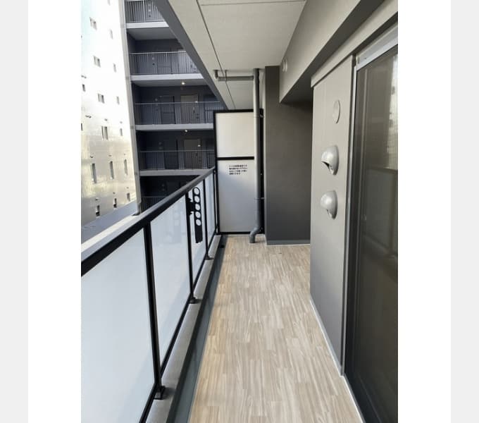 Room image 15