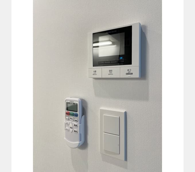 Room image 11