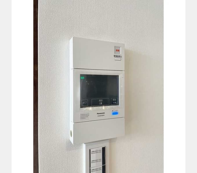 Room image 11